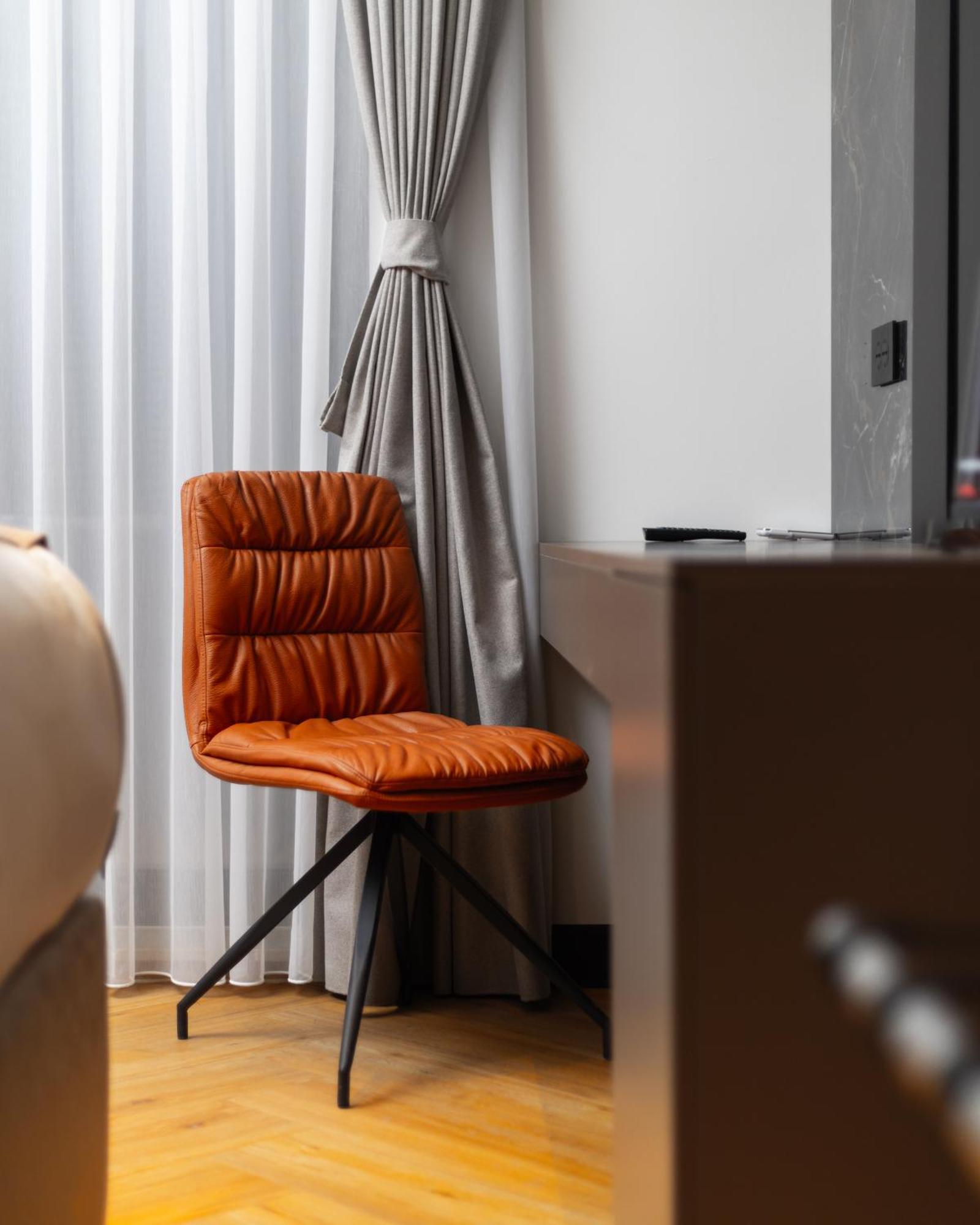 Hotel Opera Pristina Eksteriør billede